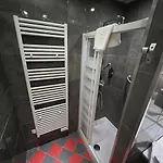 Grand De Hotell