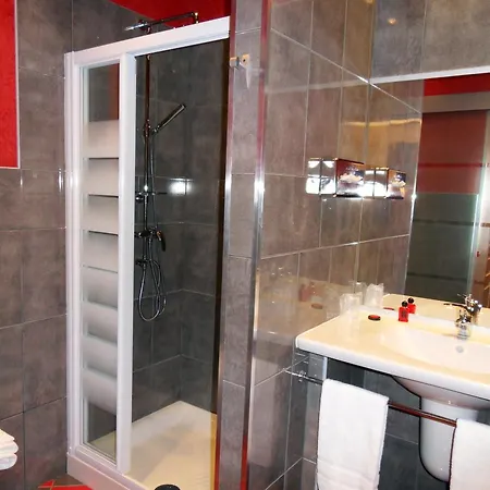 ホテル Grand De 3*