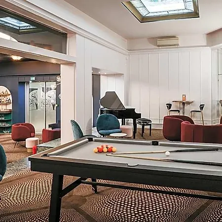 Ξενοδοχείο Grand De 3*