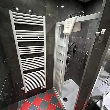 Hotel Grand De Valenciennes