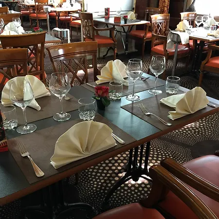 Hotel Grand De Valenciennes