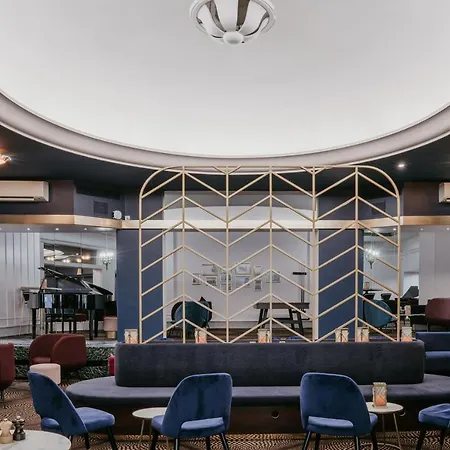 Grand De ホテル 3*