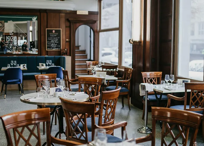 酒店 Grand De 瓦朗西纳