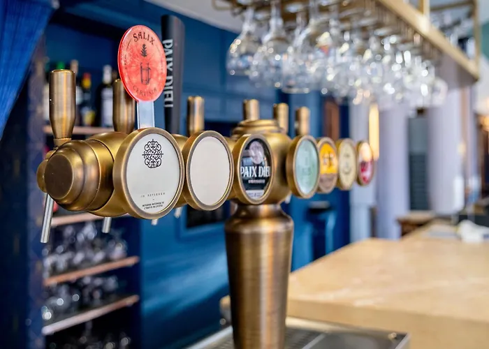 Grand De ホテル 3*