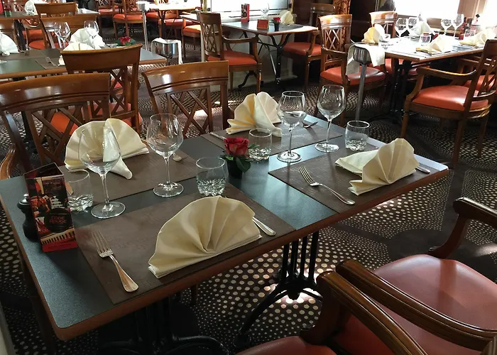 酒店 Grand De 瓦朗西纳